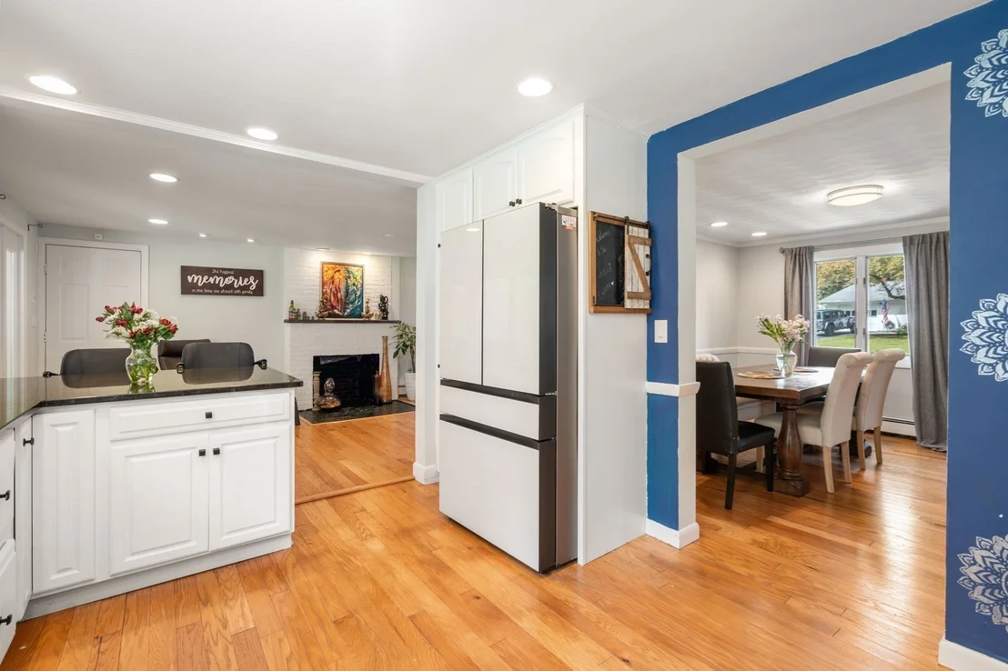 Photo of 7 Lamphere Cir