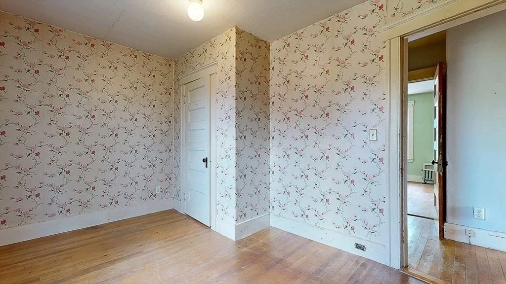 Photo of 120 Hillcroft Ave