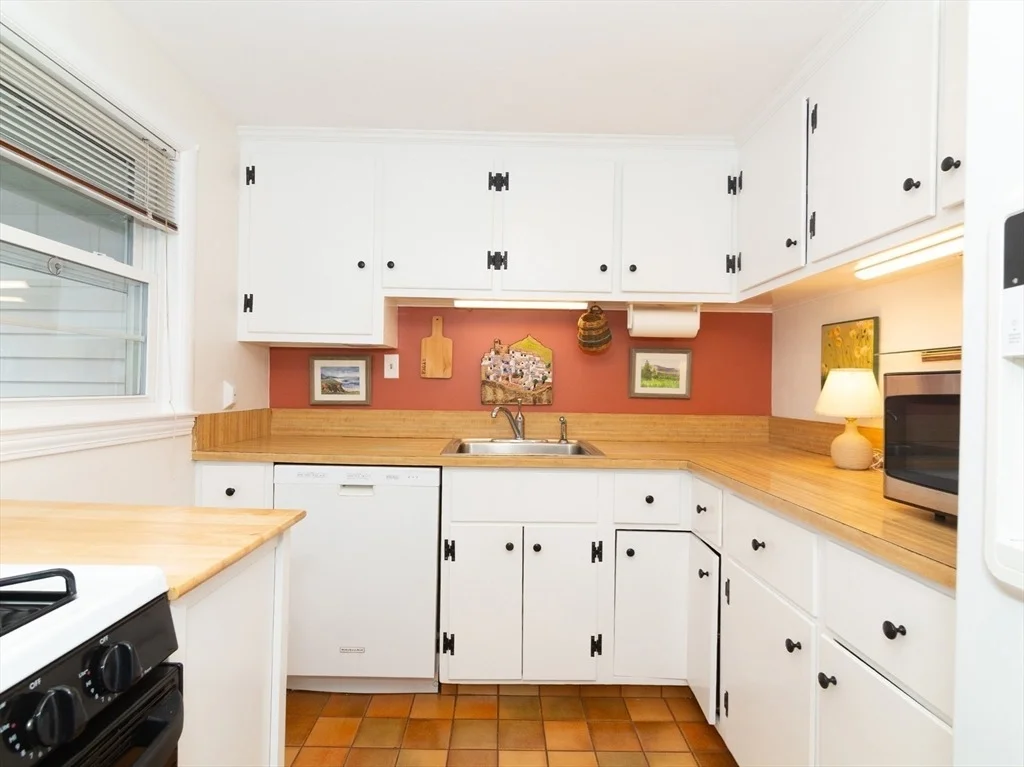 Photo of 40 Dunster Rd