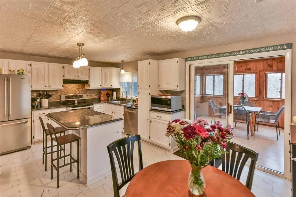 Photo of 120 Lakeside Ave