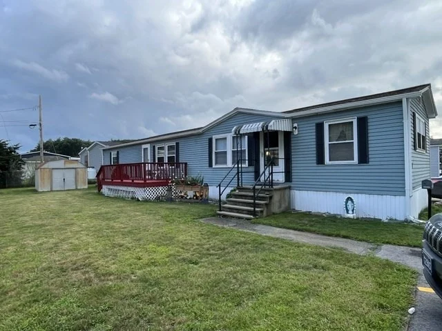 Photo of 7 Cadillac Dr