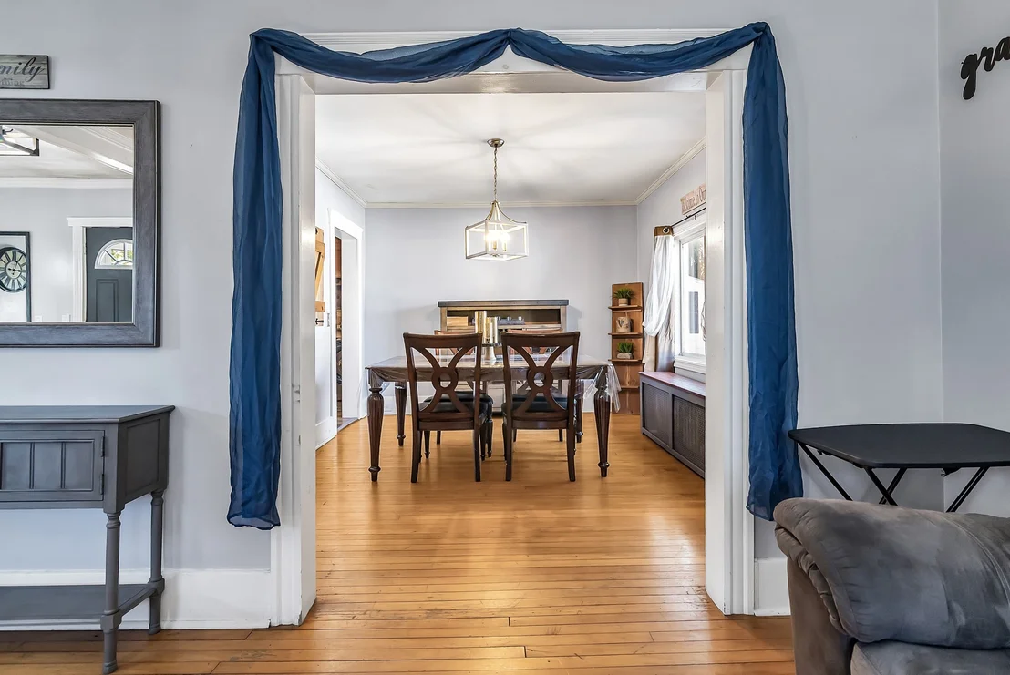 Photo of 100 Clover St