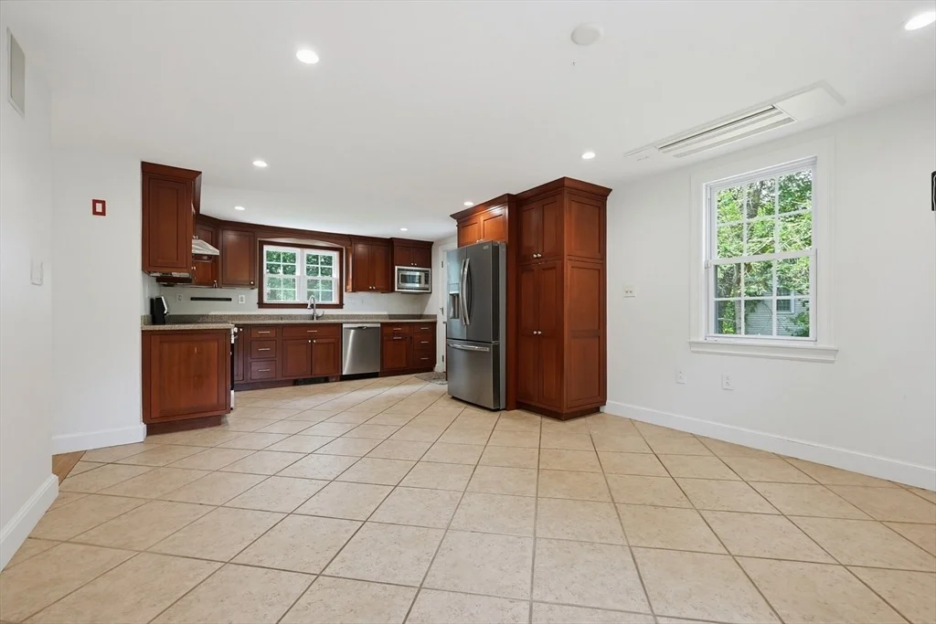 Photo of 50 Rustic Rd