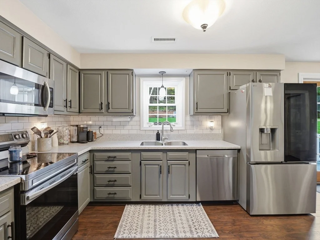 Photo of 522 Barre Rd