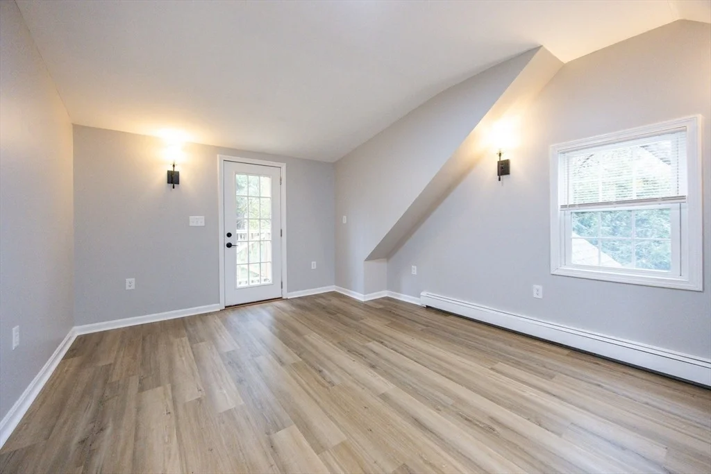 Photo of 66 Oak St