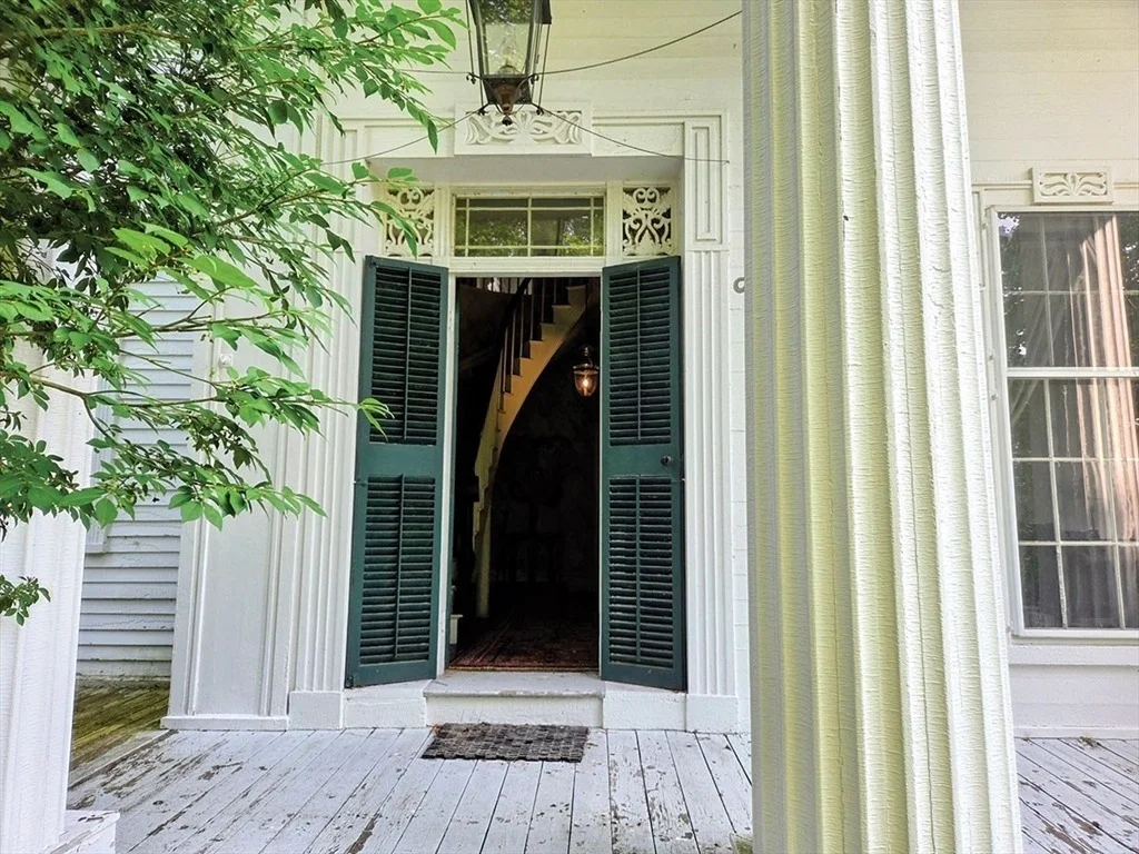 Photo of 81 Barre Rd