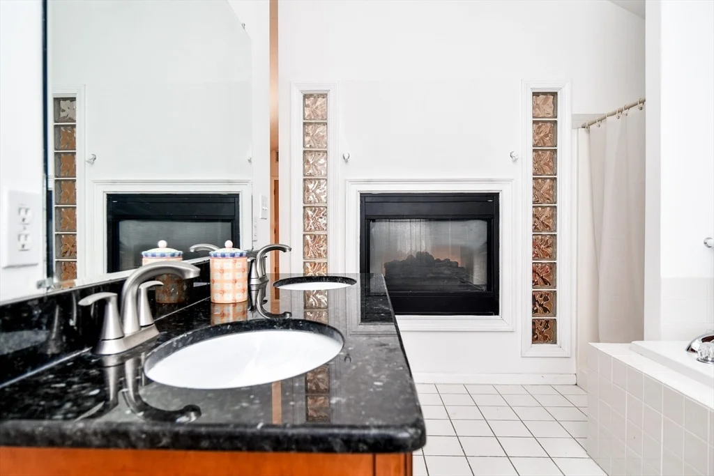 Photo of Unit 325 at 325 Captain Eames Circle