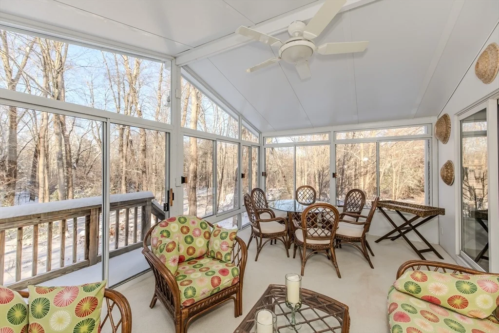 Photo of 481 Old Farm Rd