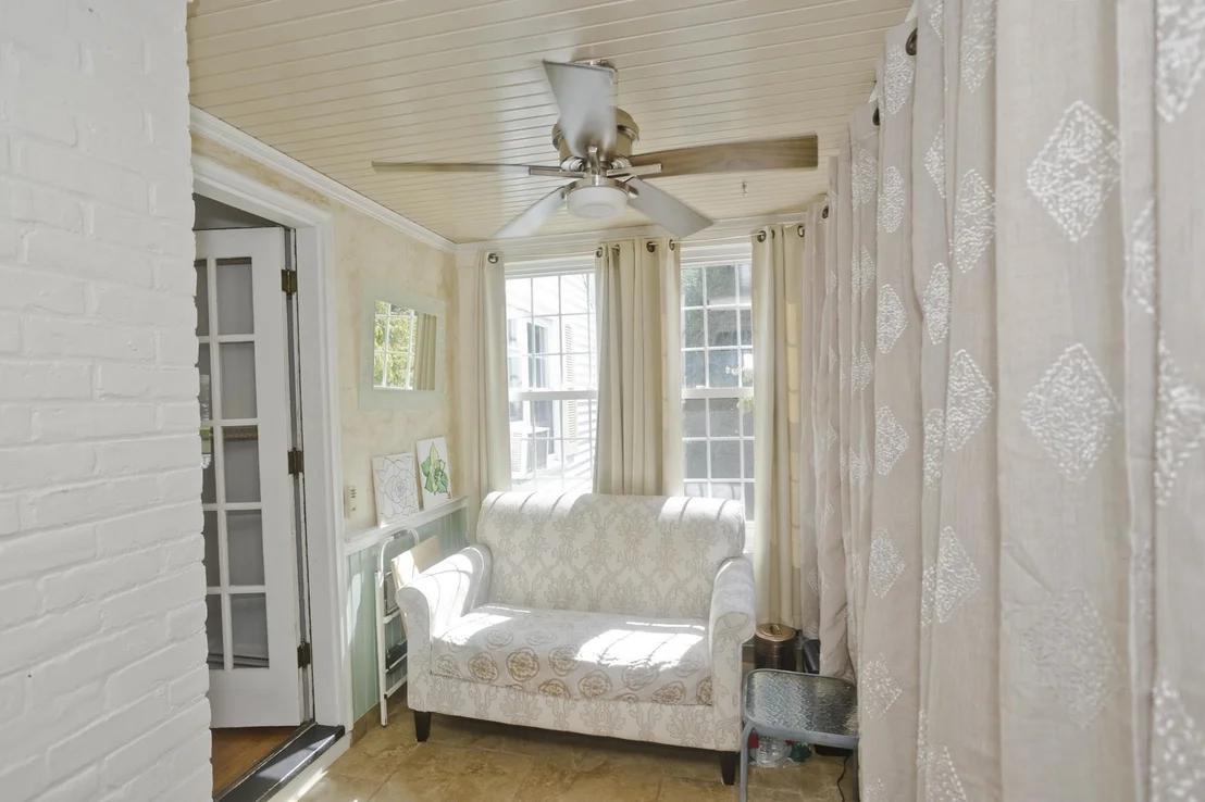 Photo of 65 Beauchamp Terr.
