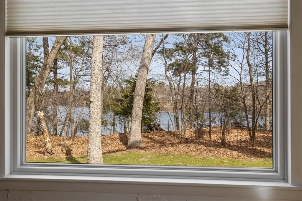 Photo of 88 Lakeview Rd