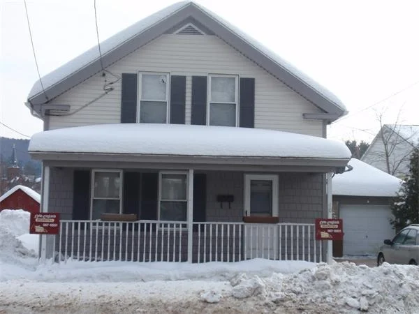 Photo of 40 West St