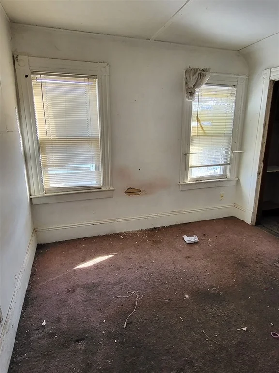 Photo of 33 Lansing Pl
