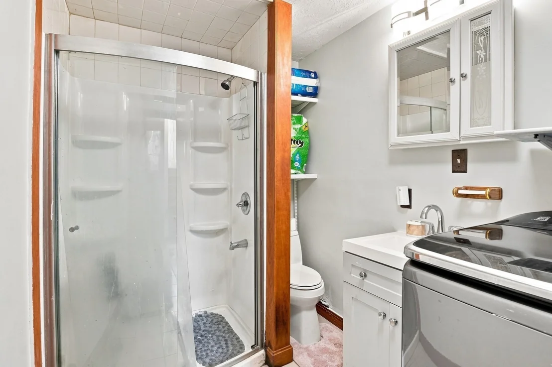 Photo of 30 Parsons Hill Dr