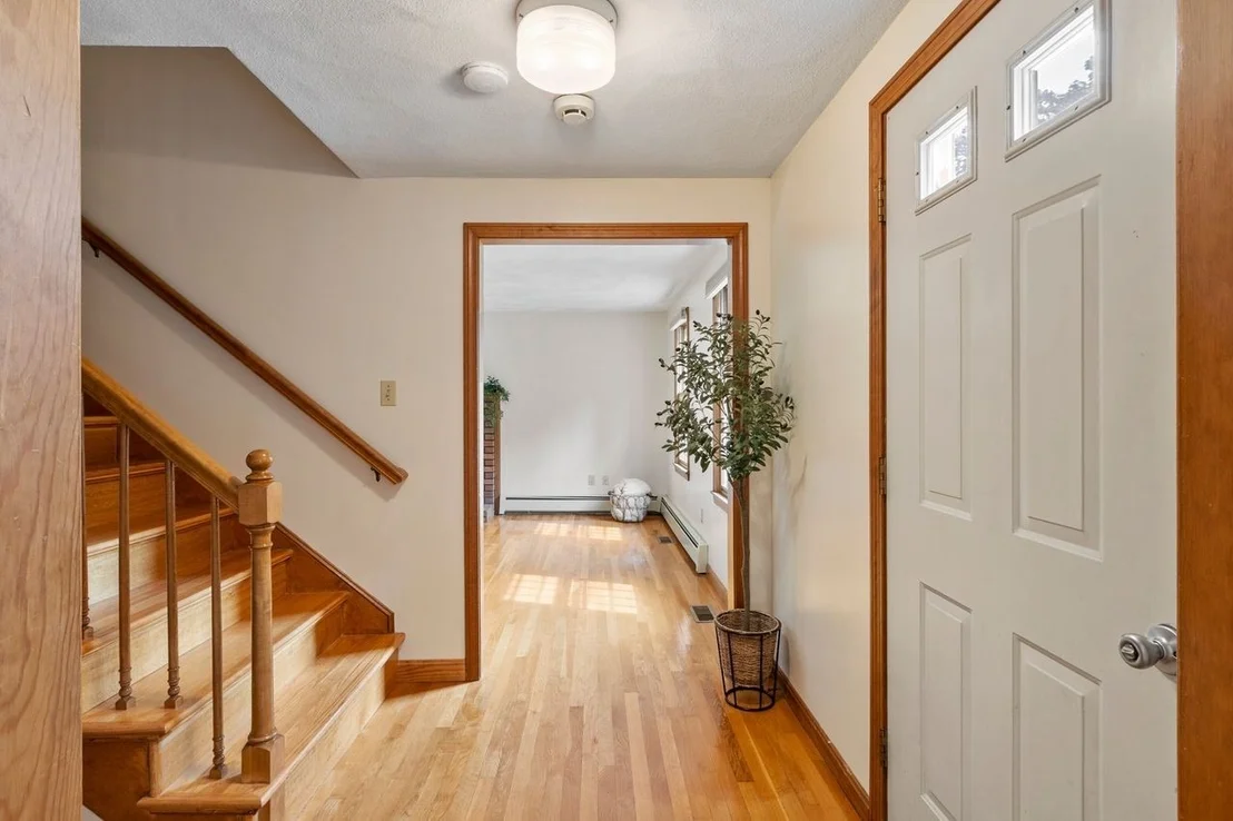 Photo of 4 Apple Tree Ln