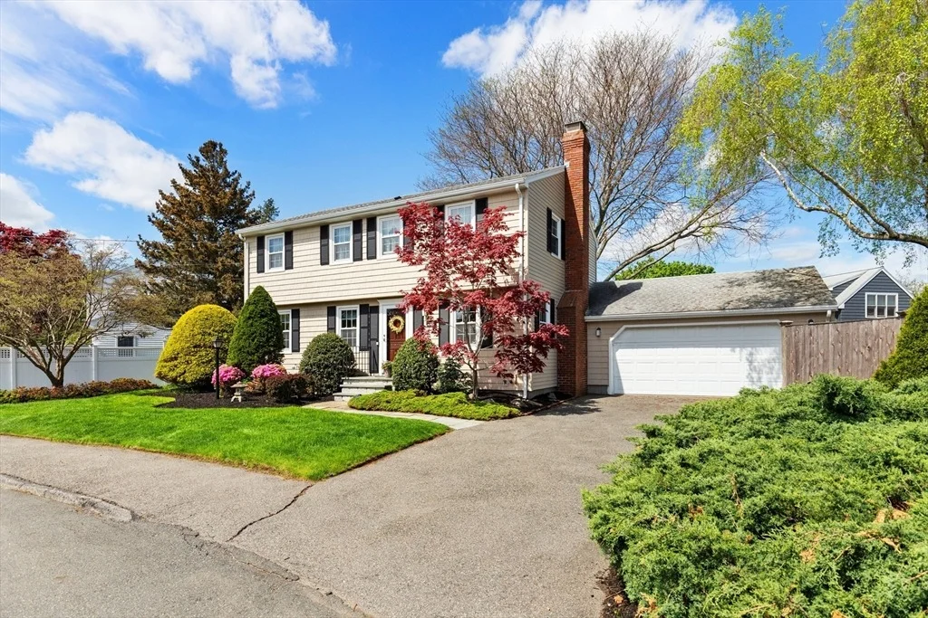Photo of 10 Dearborn Ln