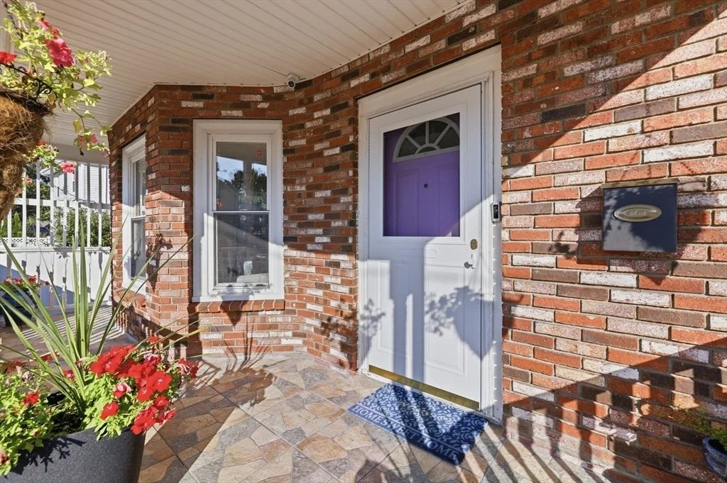 Photo of 8 Lufkin St