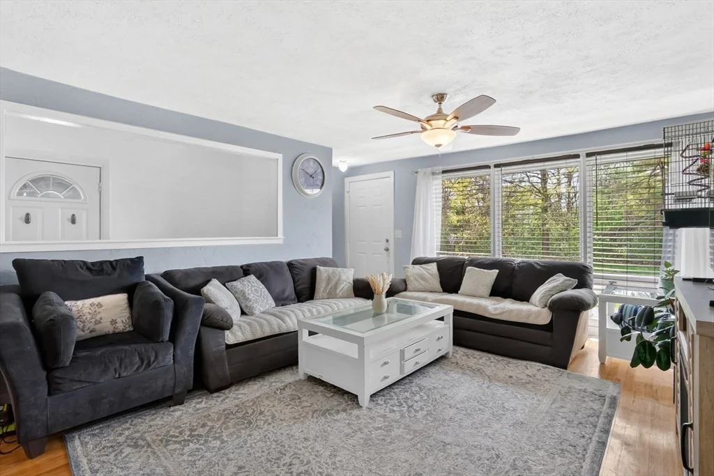 Photo of 94 Cora Ave
