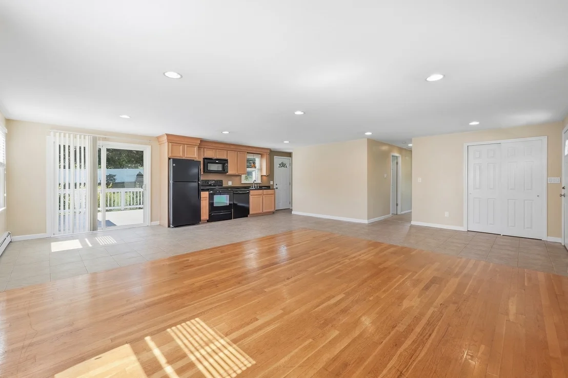 Photo of 27 Aldea Ave