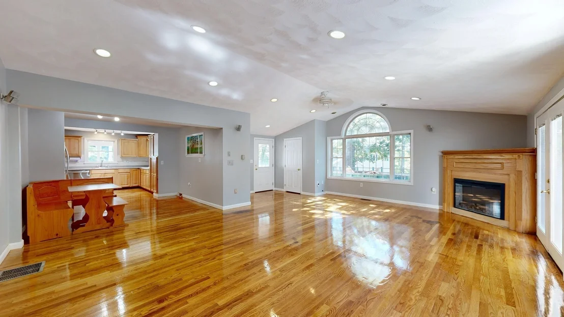 Photo of 19 Fieldcrest Ter