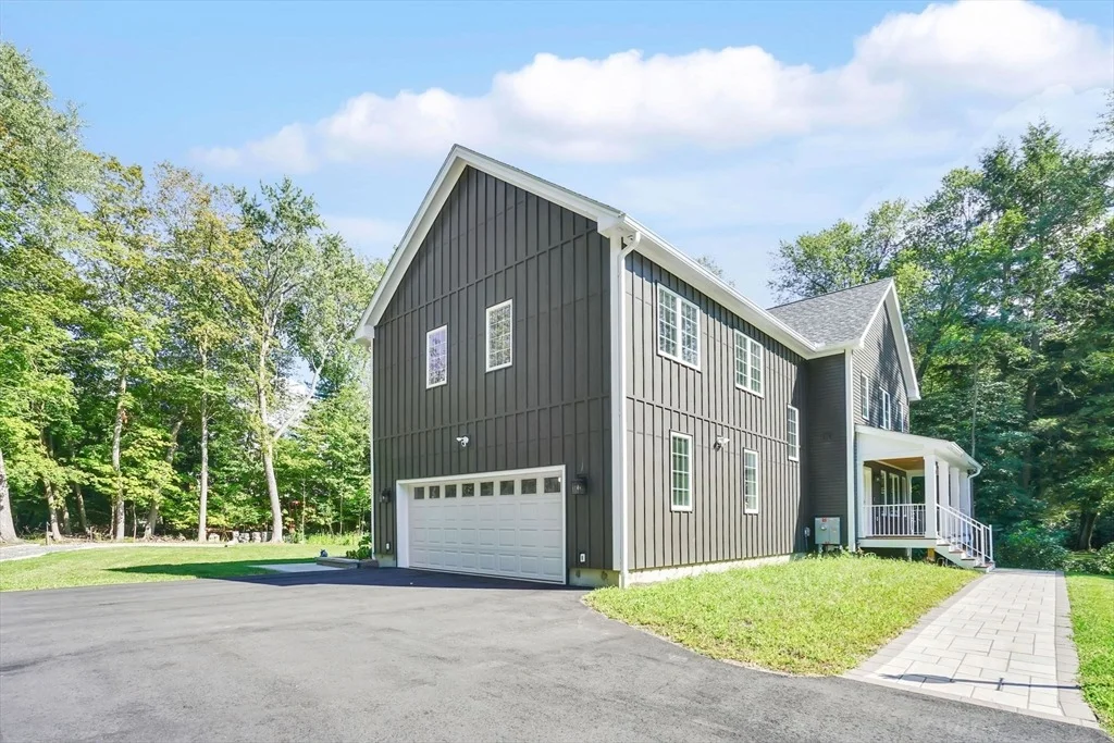 Photo of 41 Dennis Rd