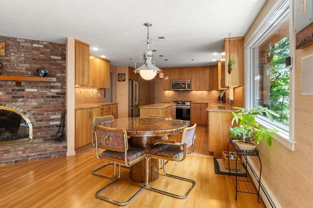 Photo of 56 Carter Dr