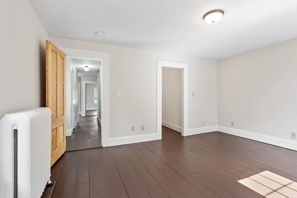 Photo of 64 Central St