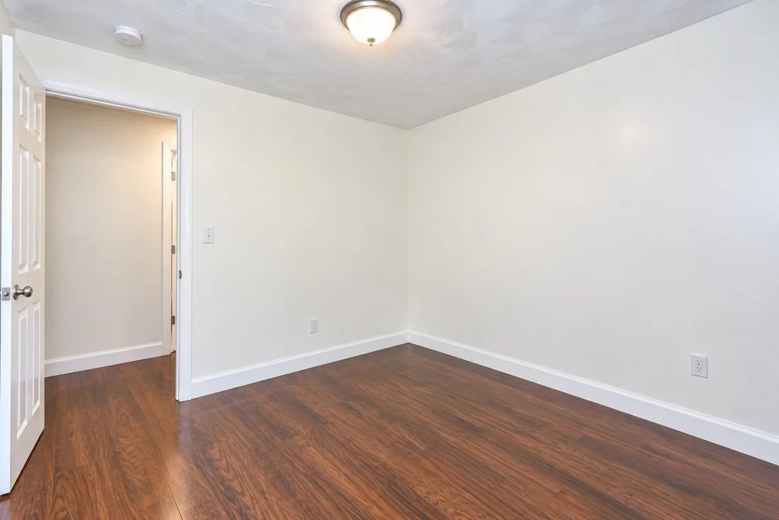 Photo of 12 Fairfield Ter