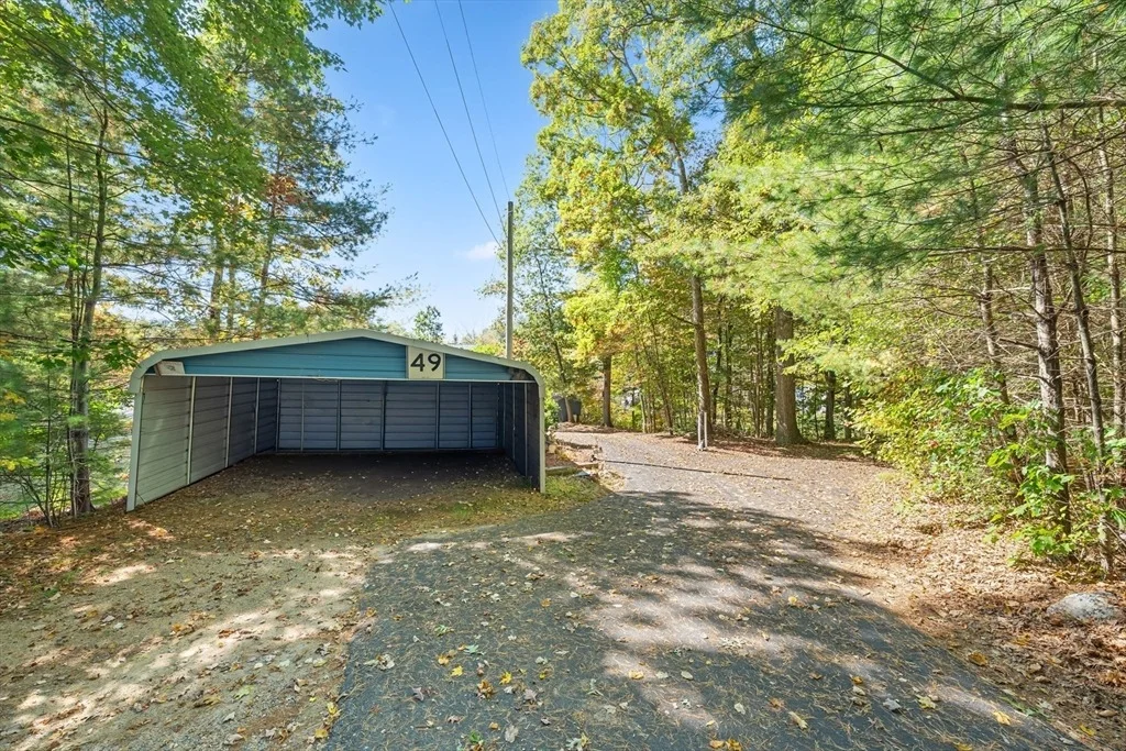 Photo of 49 Oak Lane