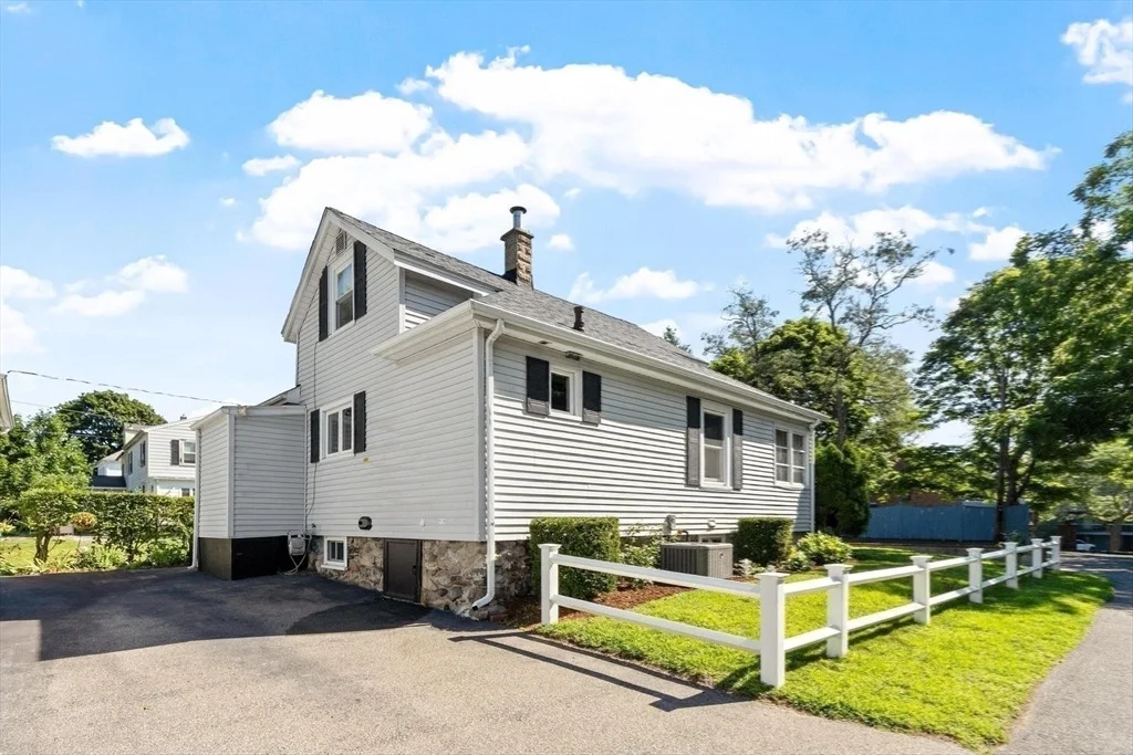 Photo of 12 Williams Street