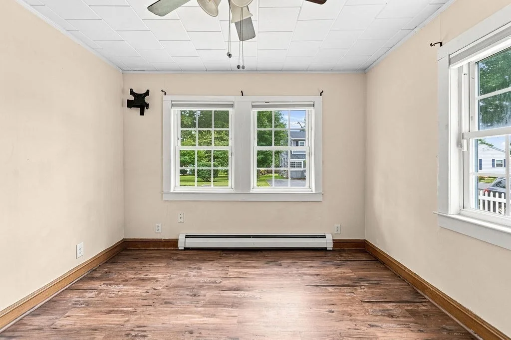 Photo of 56 Hacker St