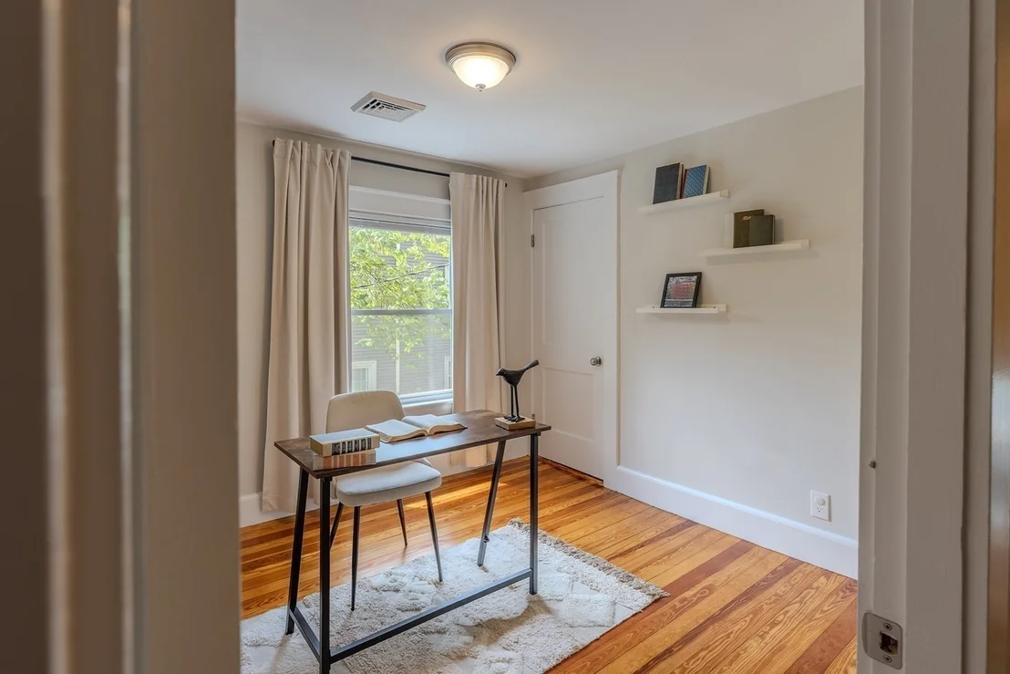 Photo of 144 Salem Street