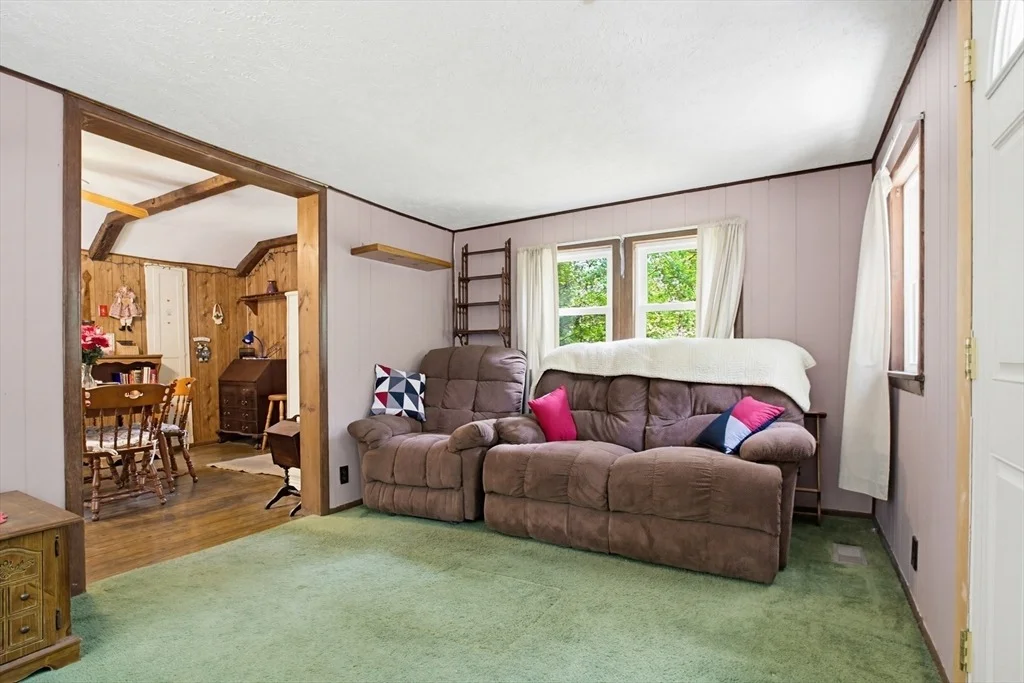 Photo of 104 Piney Lane