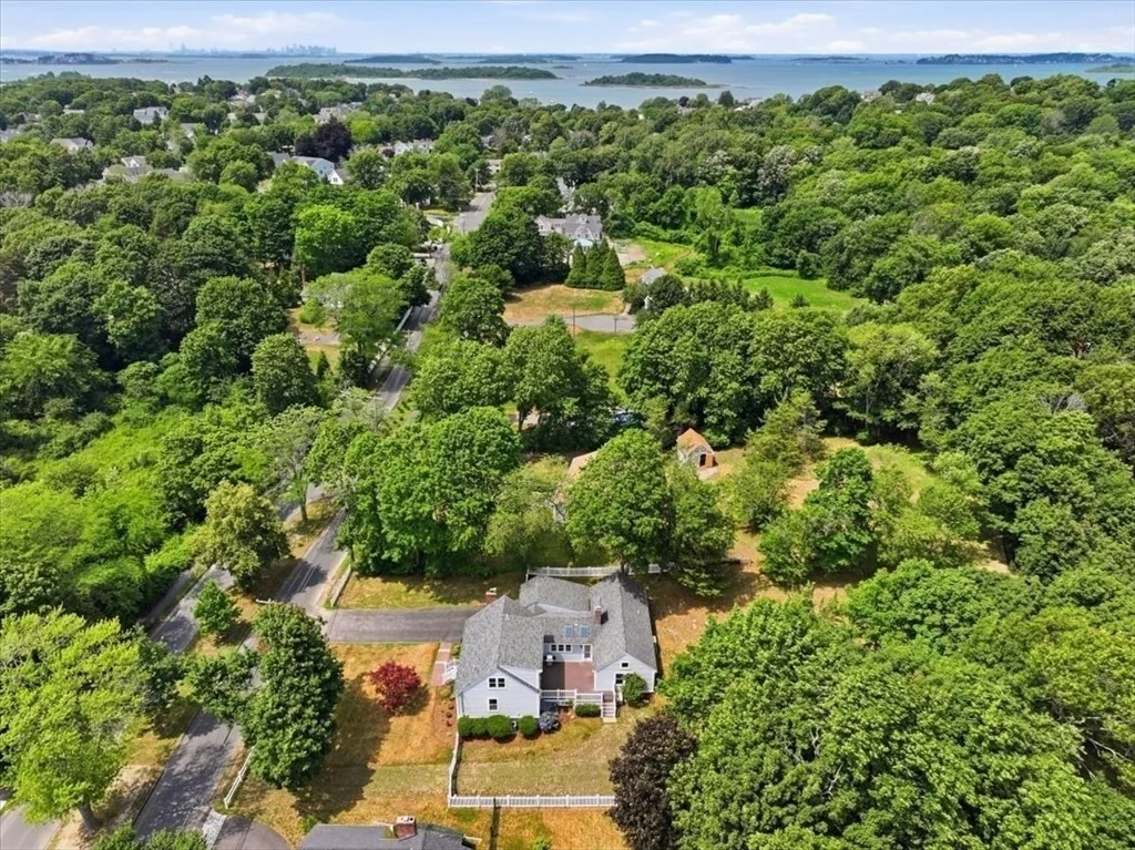 Photo of 19 Planters Field Ln