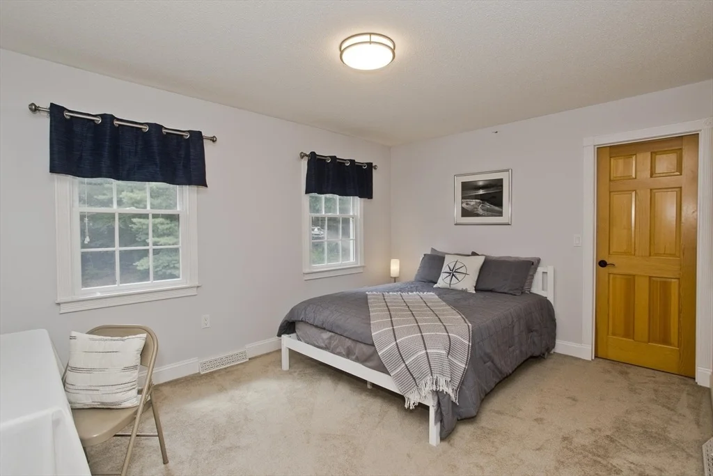 Photo of 338 Bennett Rd