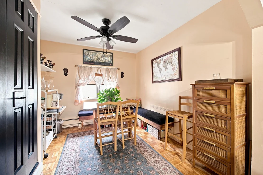 Photo of 60 Brickett St