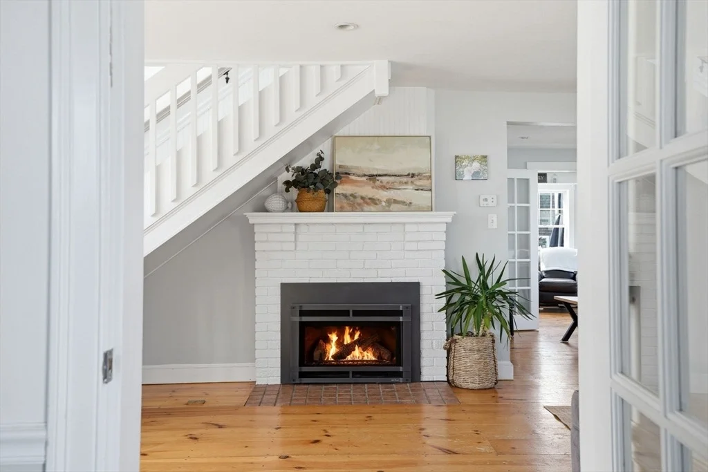 Photo of 37 Eleventh Ave