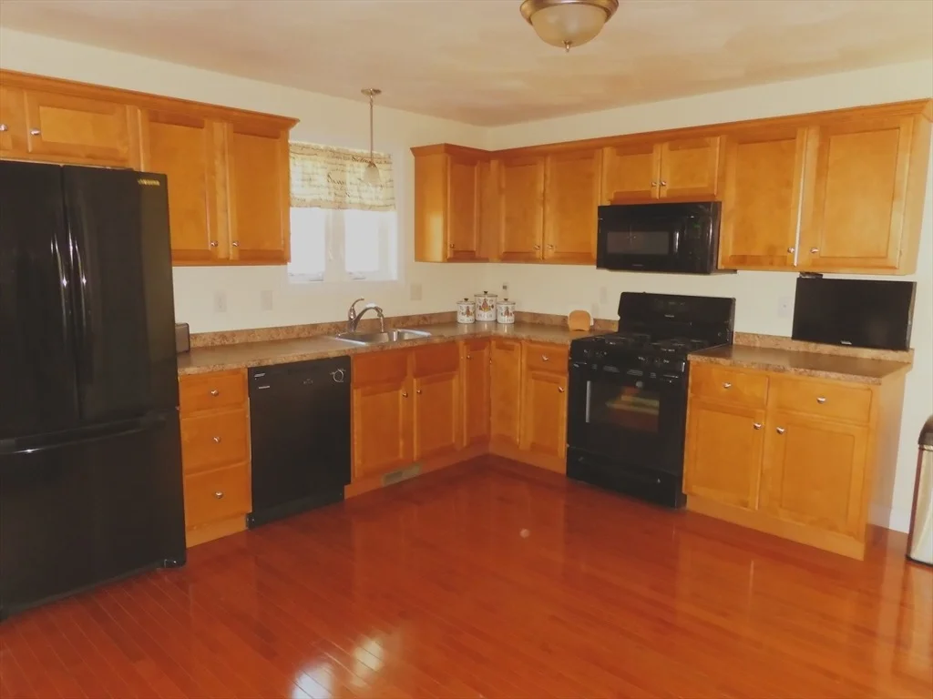 Photo of Unit 13 at 13 Dunrobin Cir