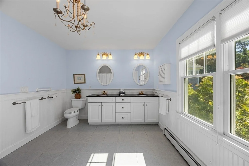 Photo of 783 Santuit-Newton