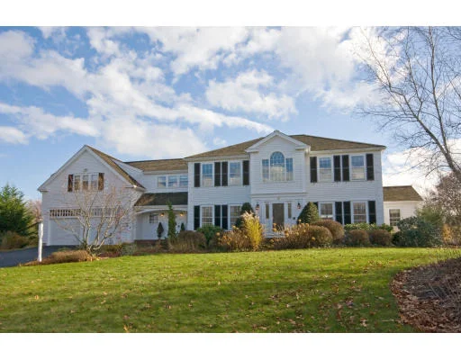 Photo of 15 Isaac Sprague Dr