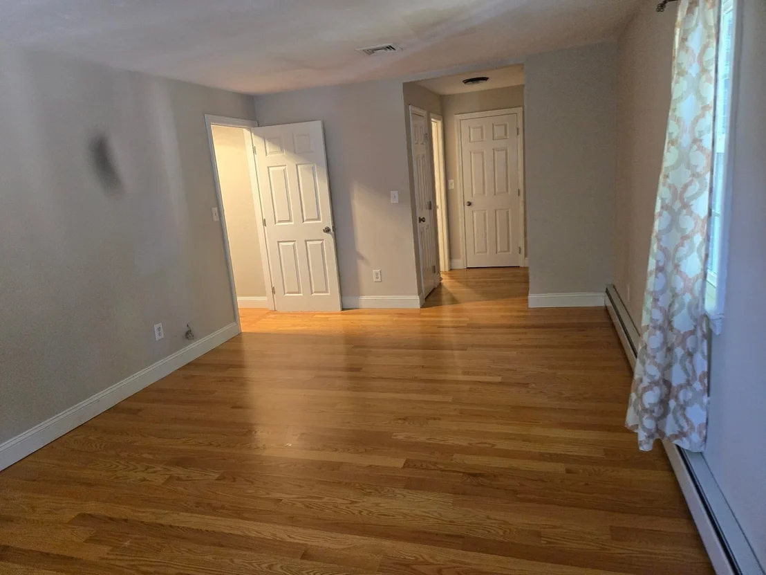 Photo of 23 Kings Row Ln
