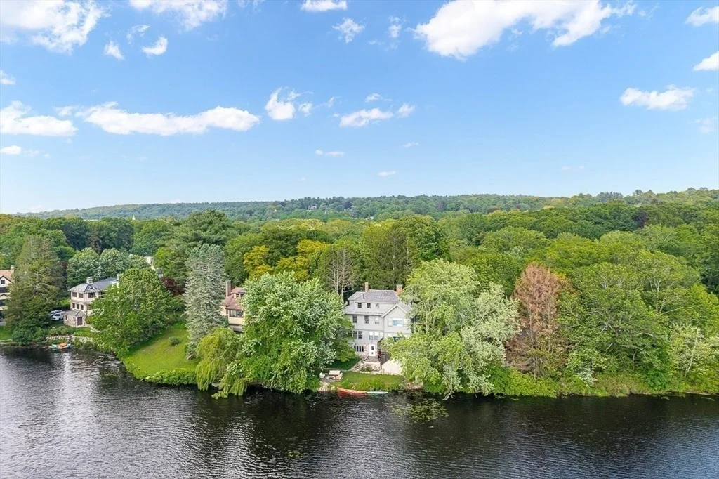 Photo of 9 Lakeview Terrace