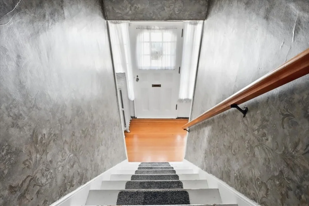 Photo of 113 Temple St