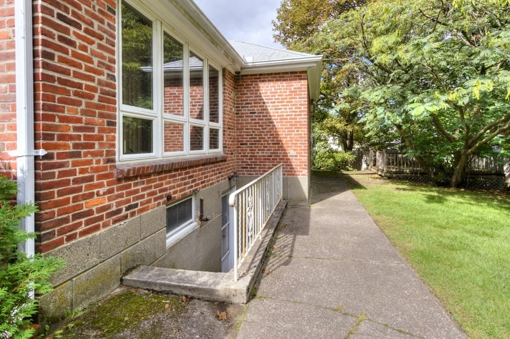 Photo of 135 Orient St