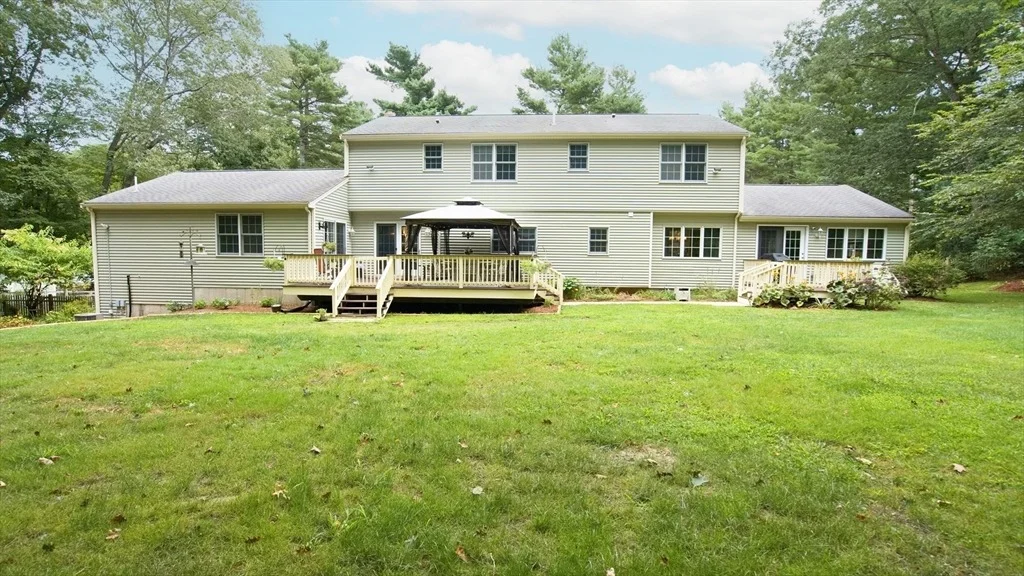 Photo of 488 Maple Street