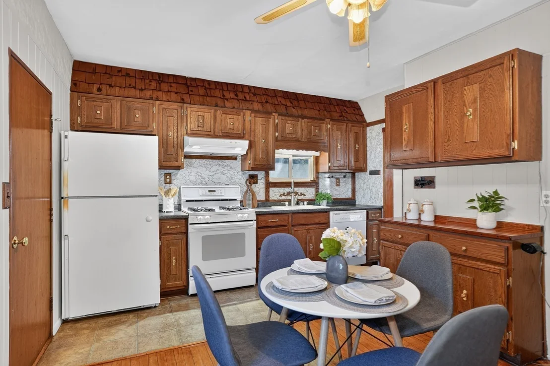 Photo of 1 Wakefield Avenue