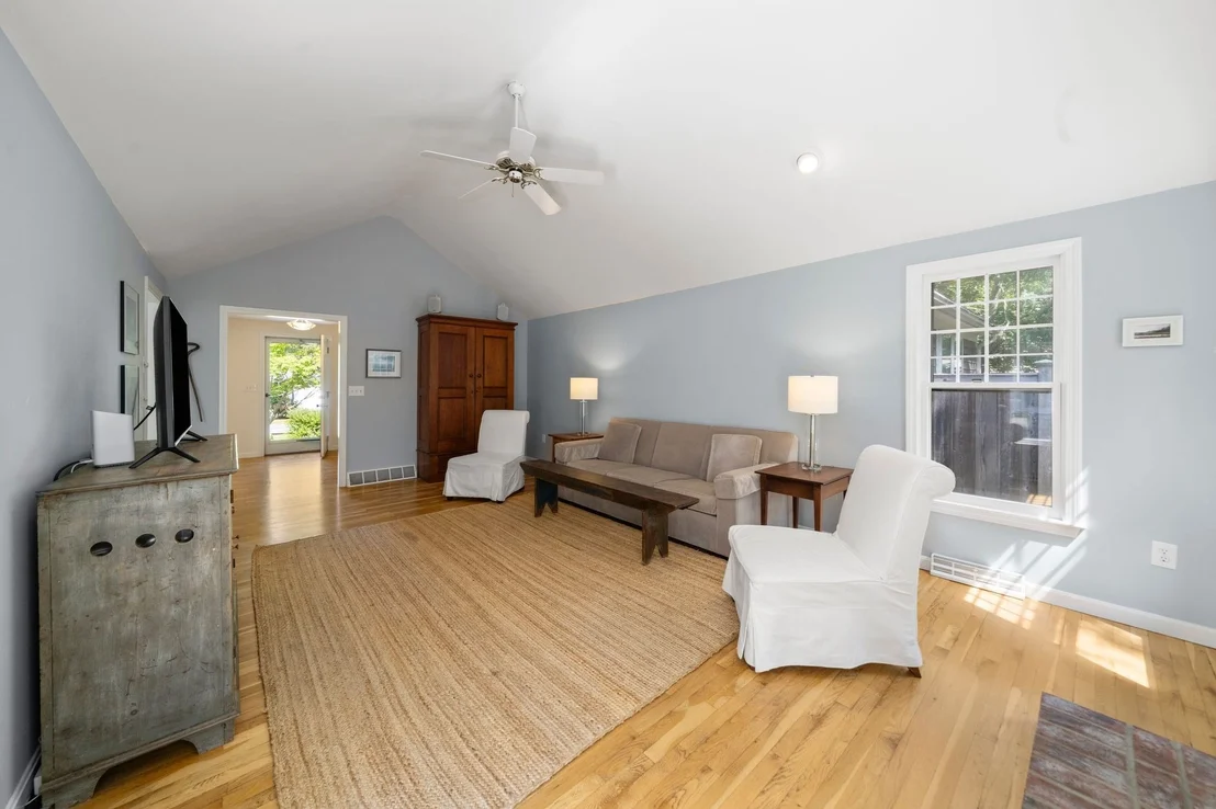 Photo of 11 Fairways Drive