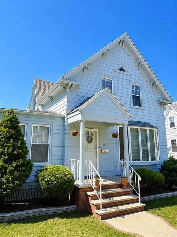 Photo of 70 Pine Grove Ave