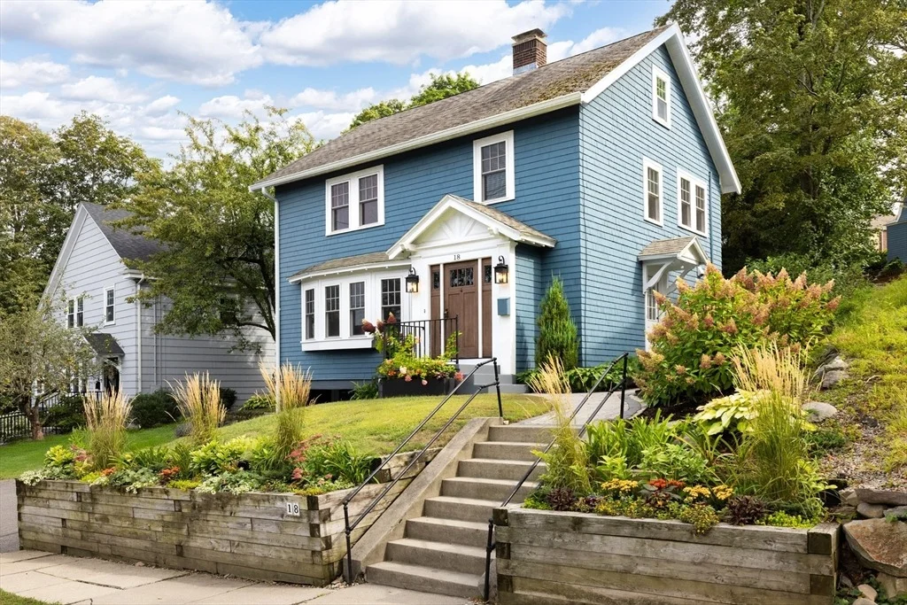 Photo of 18 Wolcott Rd