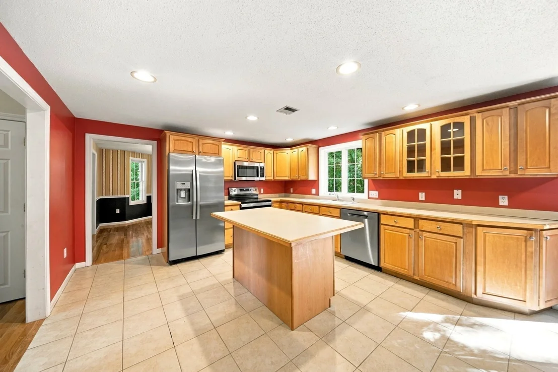 Photo of 43 Wampanoag Dr