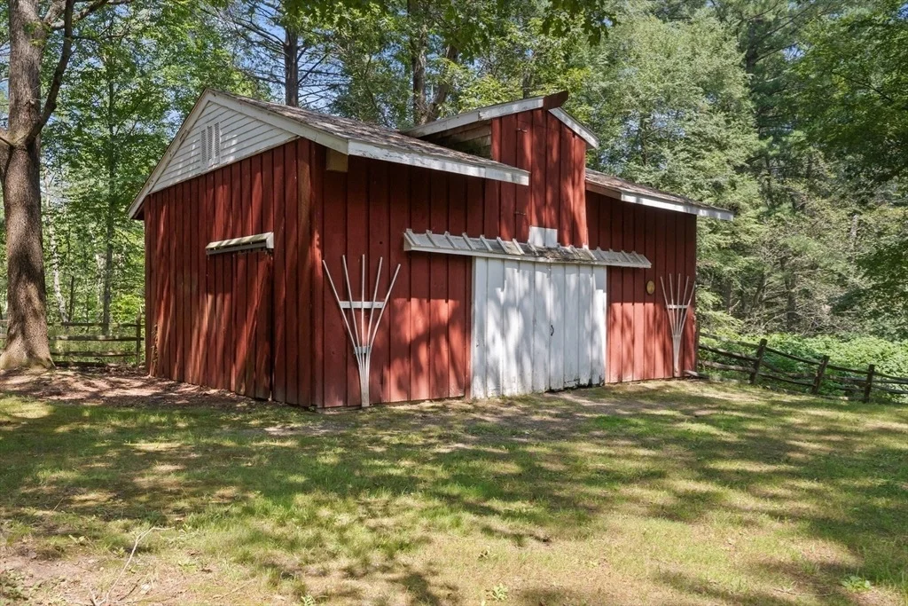 Photo of 118 Echo Cove Road